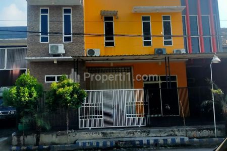 Jual Rumah Usaha dan Gudang di Taman Kepuh Permai Sidoarjo