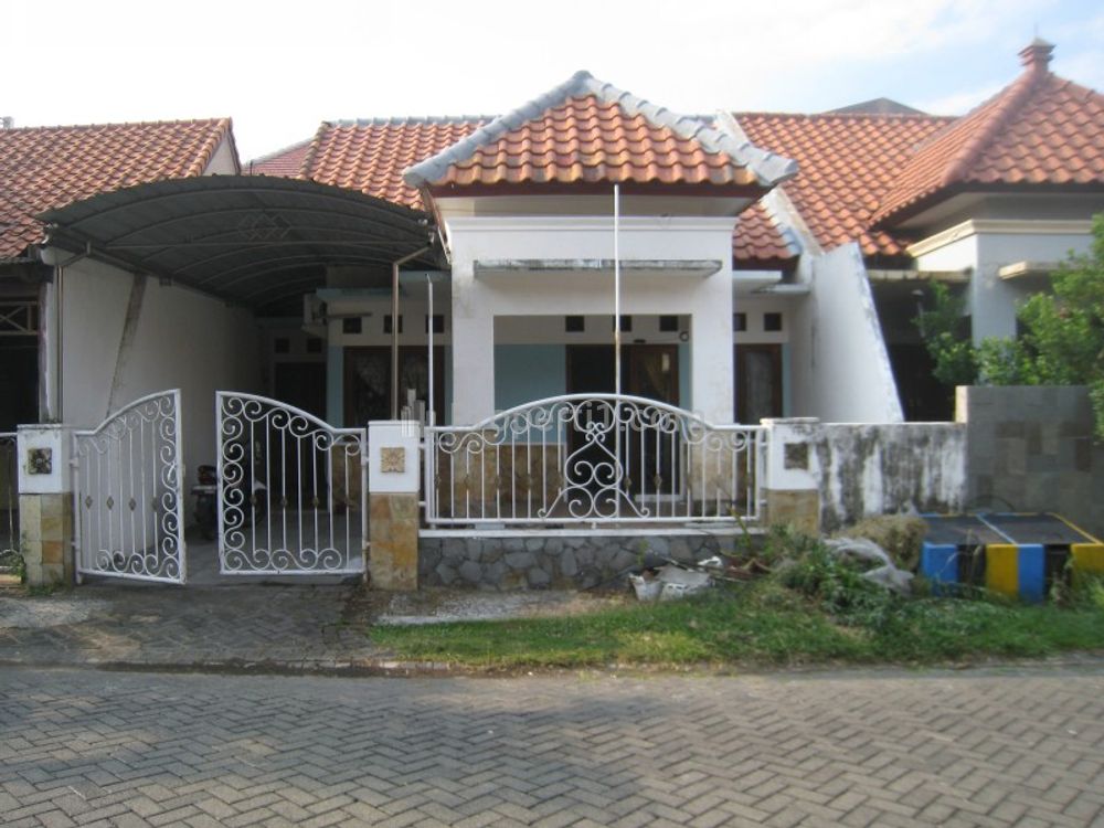 Disewakan Rumah Siap Huni 2 Kamar di Babatan Pratama, Wiyung, Surabaya