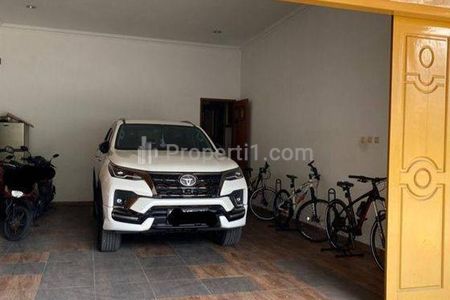 Dijual Rumah 2 Lantai Cipayung Jakarta Timur Nego