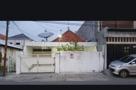 For Sale Only Rumah di Pusat Kota Surabaya, Pucang Sewu, Lokasi Sangat Strategis