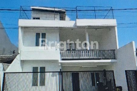 Jual Rumah di Darmo Indah Selatan Dekat Tol Banyu Urip, Surabaya