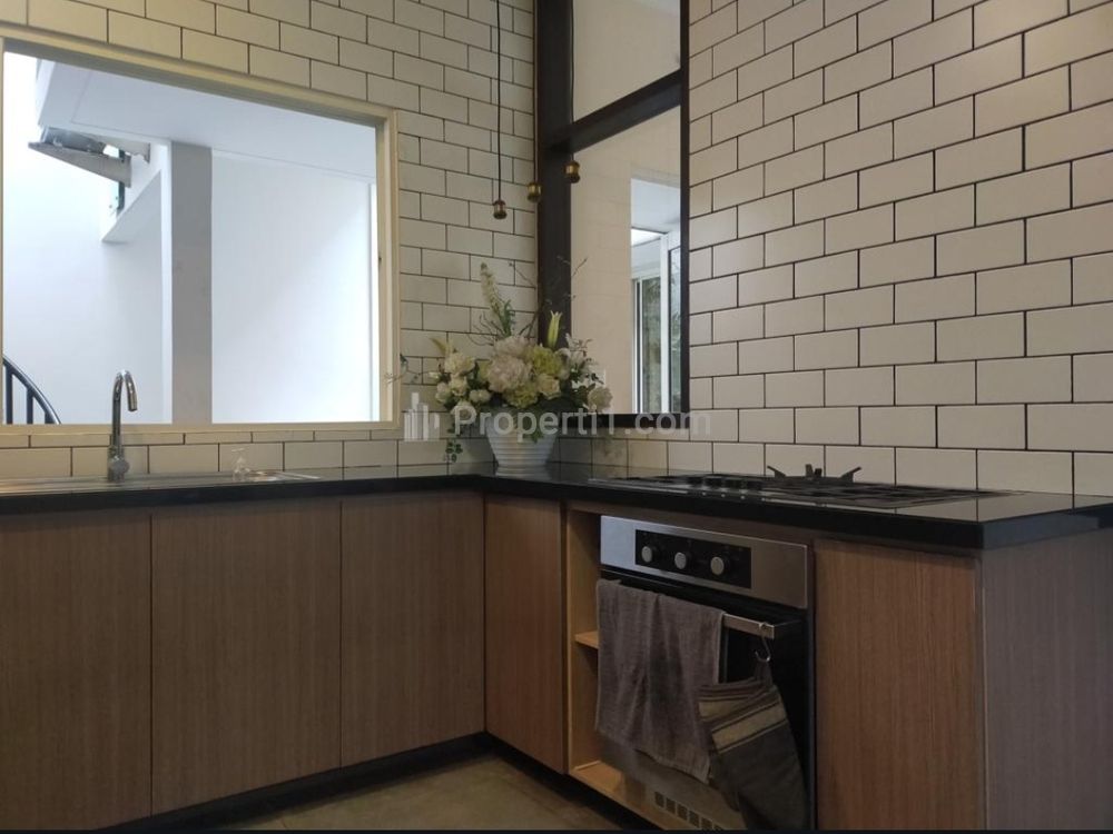 Dijual Rumah Huk Cluster Volta Gading Serpong Tangerang