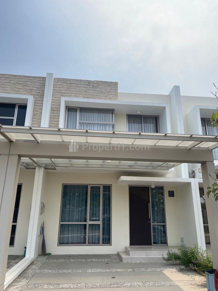 Disewakan Rumah di PIK 2, Magentha Kosongan 3+1 Kamar Tidur di Tangerang