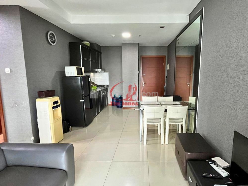 Sewa Apartemen Thamrin Residence Dekat Mall Grand Indonesia Jakarta Pusat - 2 Bedroom Fully Furnished & Good View