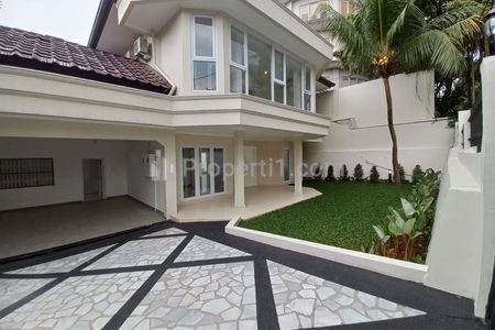 Sewa Rumah Mewah Cluster dengan Kolam Renang di Jalan Antasari, Dekat TB Simatupang, Cipete, Kebayoran Baru, Cilandak, Jakarta Selatan