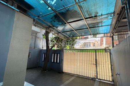 Dijual Rumah Siap Huni 3 Kamar Tidur  Hadap Timur di Tanjung Barat, Jagakarsa, Jakarta Selatan