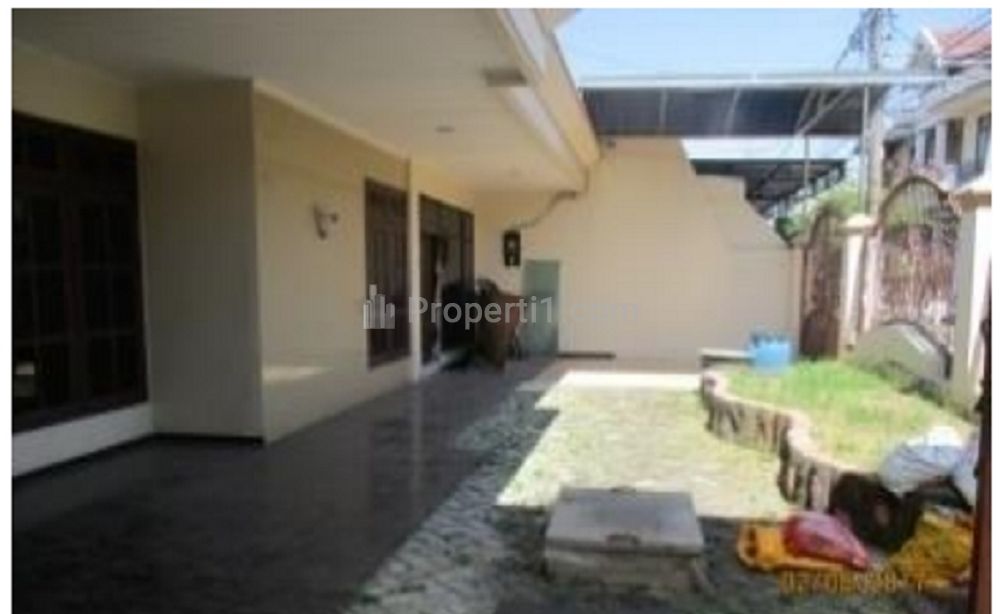 Dijual Rumah Second Istimewa di Tambaksari Surabaya Utara