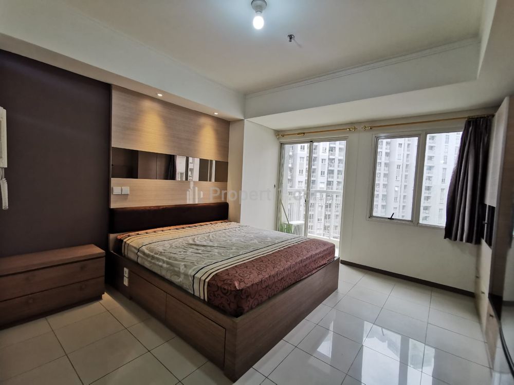 Sewa Apartemen Royal Mediterania Garden Residence Tanjung Duren Type Studio Furnished