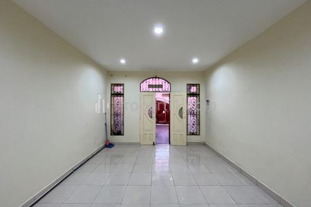 Dijual Rumah 2 Tingkat di Jln. Menjangan (Daerah Wahidin), Medan