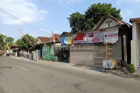 Dijual Tanah Strategis Pinggir Jalan di Nologaten Seturan Yogyakarta Dekat Ambarukmo Plaza