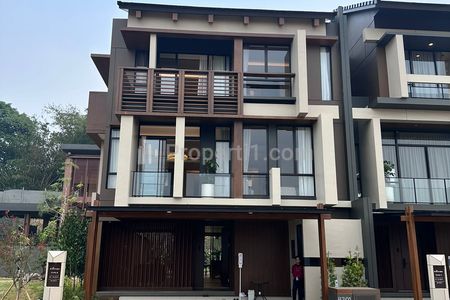 Jual Rumah Baru Lokasi Ramai Hiera Wynyard Design Jepang BSD City