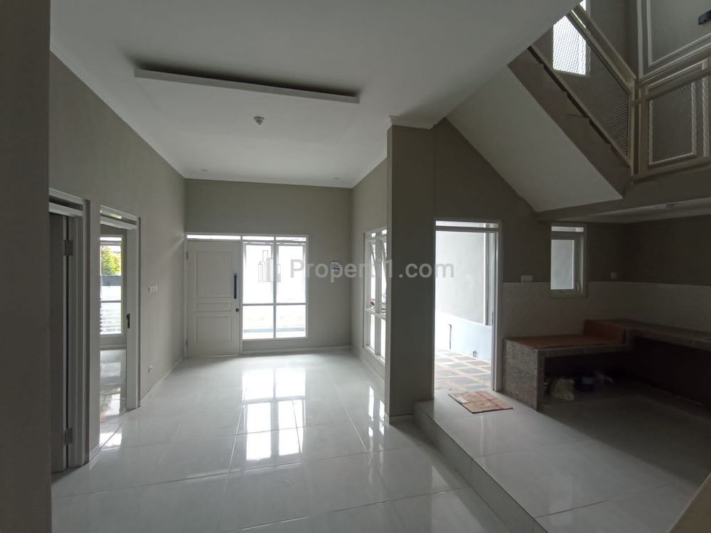 Jual Rumah 2 Lantai di Tasikmadu Lowokwaru Kota Malang