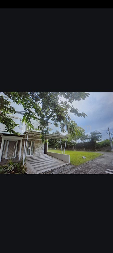 Jual Rumah Siap Huni di Citraland Cluster Green Lake, Surabaya
