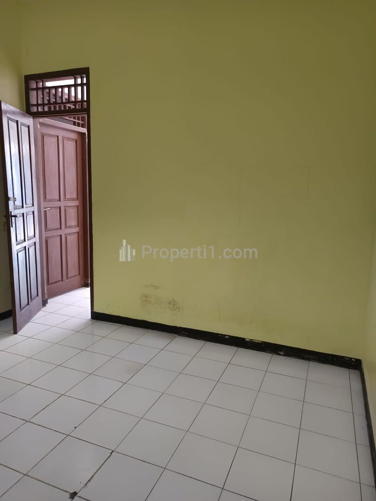 Dijual Murah Rumah Luas di Gedawang, Banyumanik, Semarang