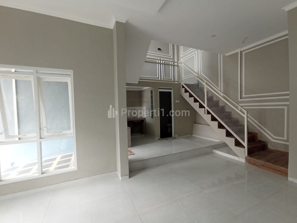 Jual Rumah 2 Lantai di Tasikmadu Lowokwaru Kota Malang