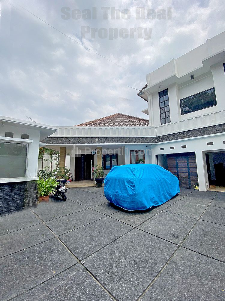 Dijual Rumah Bagus Hitung Tanah Area Ampera Jakarta Selatan STDN0014