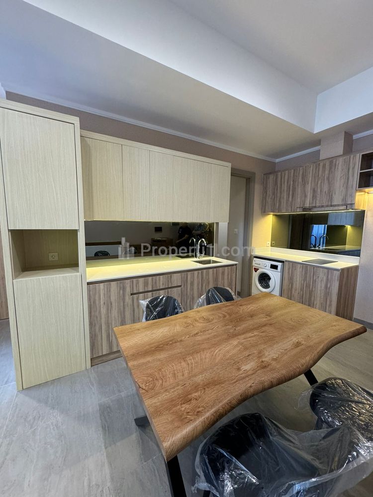 Ready Disewakan Apartemen Menara Jakarta Kemayoran - 2+1 Bedrooms Furnished