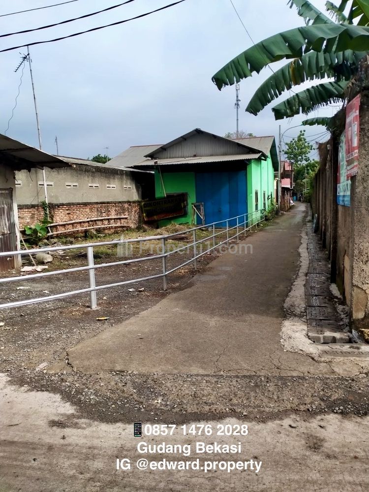 Dijual Gudang Siap Usaha Tanah dan Bangunan di Bekasi