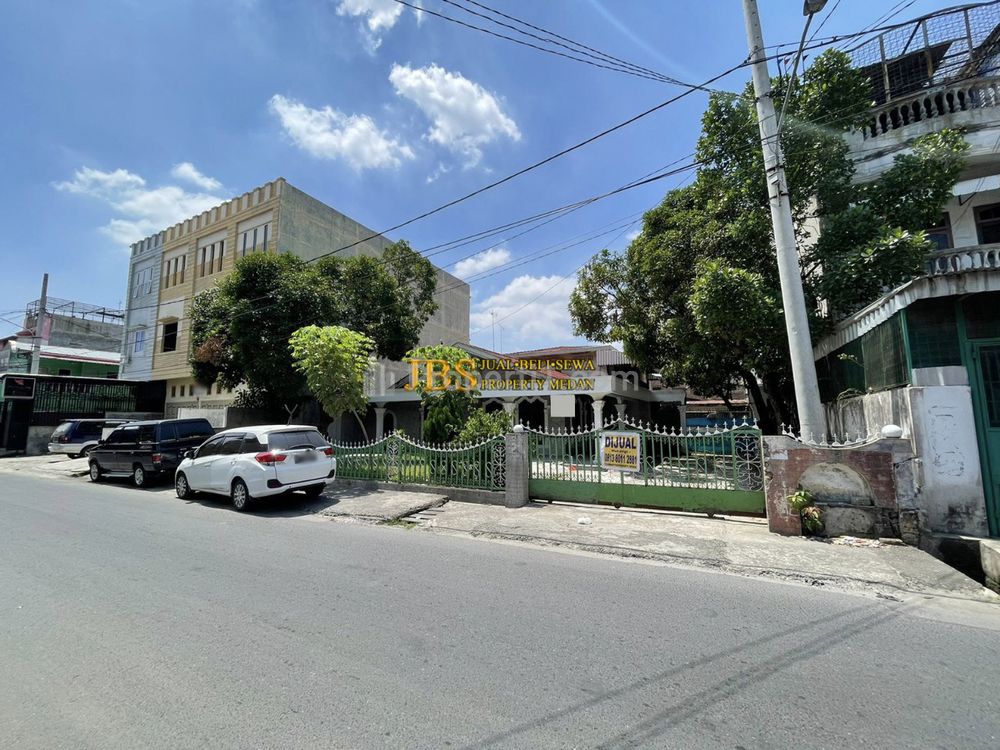 Jual Rumah Tua Siap Huni di Jalan Pasundan, 100 Meter dari Jl. Gatot Subroto, Medan Petisah, Medan