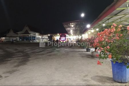 Dijual Tempat Usaha di Jalan Raya Pantura Losari Brebes Harga Nego