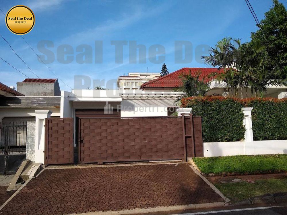 Disewakan Rumah di Menteng Jakarta Pusat STD201