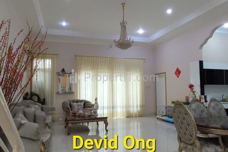 Dijual Rumah Venice 3 lantai Semi Furnished di Pantai indah Kapuk Jakarta Utara