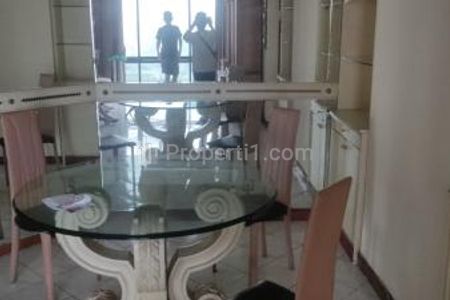 Sewa Apartemen Taman Anggrek Condominium Jakarta Barat Tipe 2 Bedrooms Full Furnished