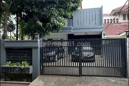 Dijual Rumah Semi Furnish SHM di Cilandak Jaksel