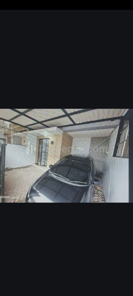Dijual Rumah Harga 1 Milyaran di Regency One Babatan, Surabaya