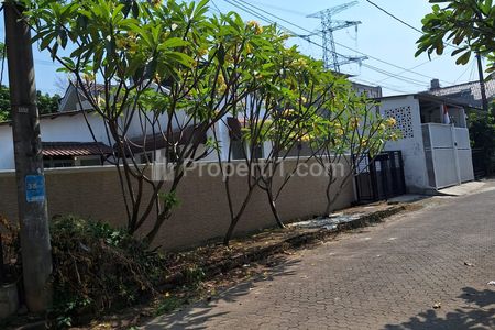 Rumah Murah Disewakan Dalam Komplek di Cinere, Jakarta Selatan