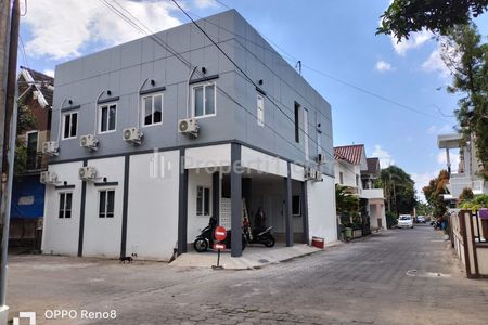Dijual Kost Exclusive 13 Kamar Full Furnish Dalam Perum Seturan Yogyakarta Dekat Kampus STIE YKPN, UPN, ATMAJAYA