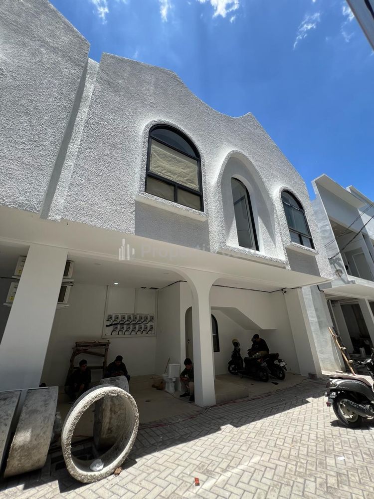 Dijual Kost Exclusive Furnish 14 Kamar Full Penghuni di Jl. Magelang Km 3 Yogyakarta