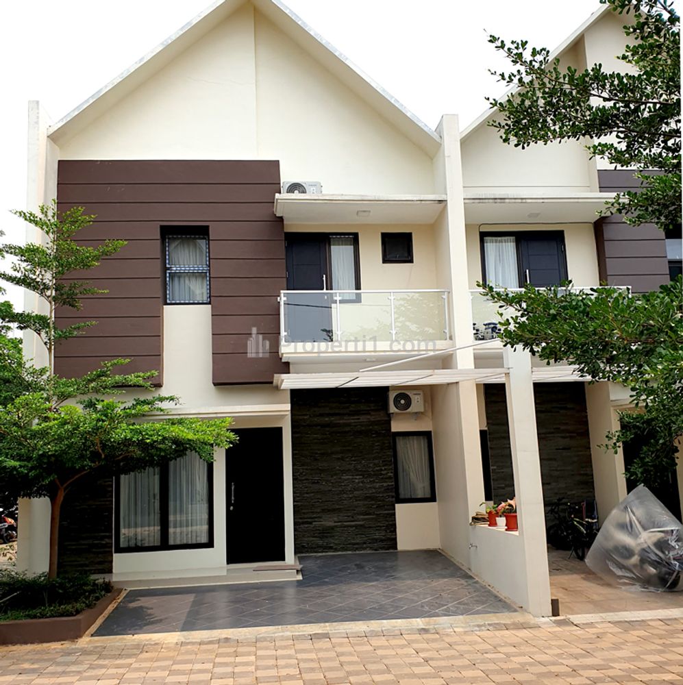 Jual Rumah Cluster di Pinggir Jalan Radar Auri Cimanggis, Dekat Tol Cibubur dan Cijago, Lokasi Nyaman dan Asri - Green Lovina Cibubur Residenc