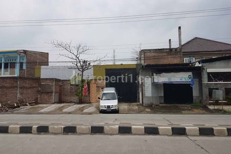 Jual Gudang Strategis di Jalan Wolter Monginsidi Kota Semarang