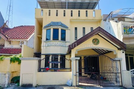 Rumah Disewakan di Perum Villa Valencia Sambikerep Surabaya Barat Minimalis Siap Huni