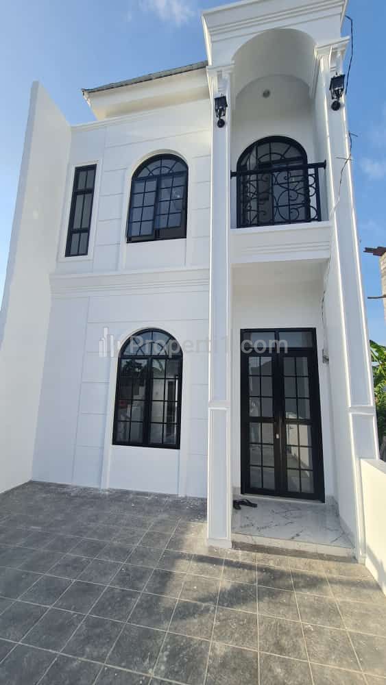 Dijual Rumah Murah dengan Desain Amerika Klasik di Makassar