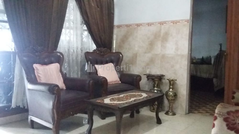 Rumah Kost Dijual di Jalan Ketintang Surabaya Selatan Minimalis Siap Huni