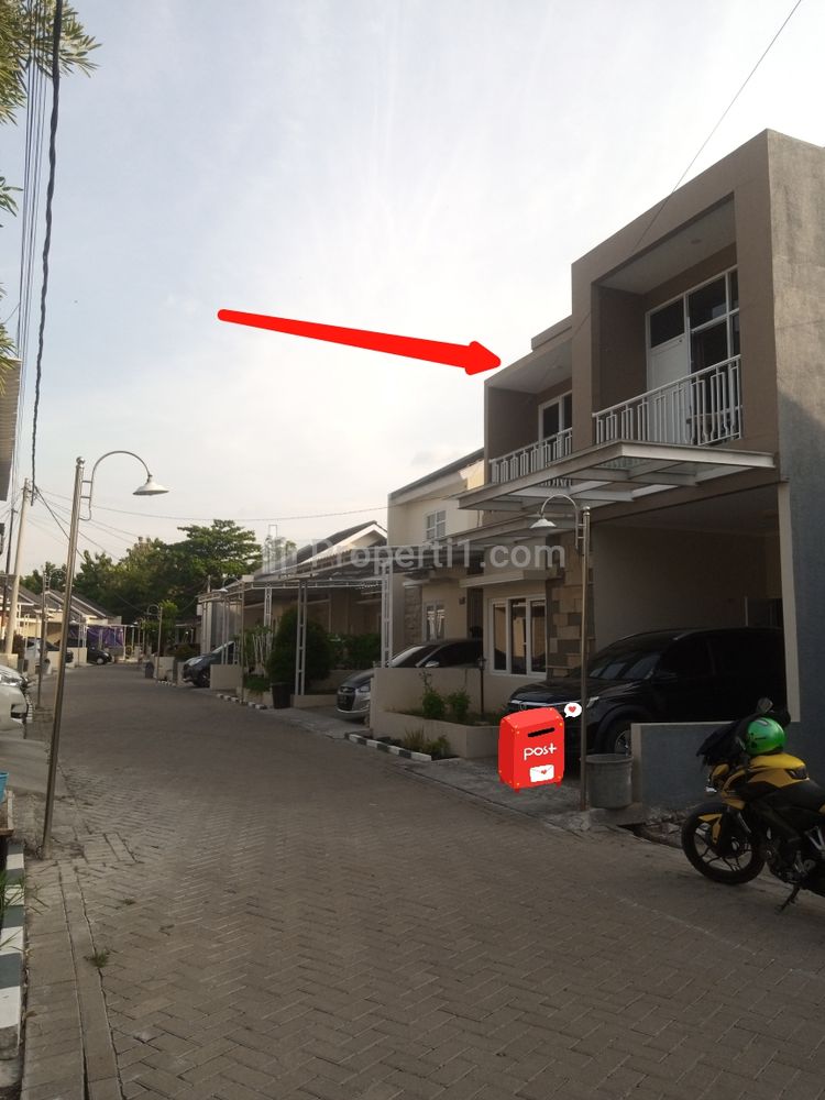 Tampak jalan