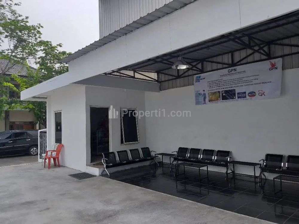 Jual Bangunan Sport Center di Daerah Plombokan Semarang