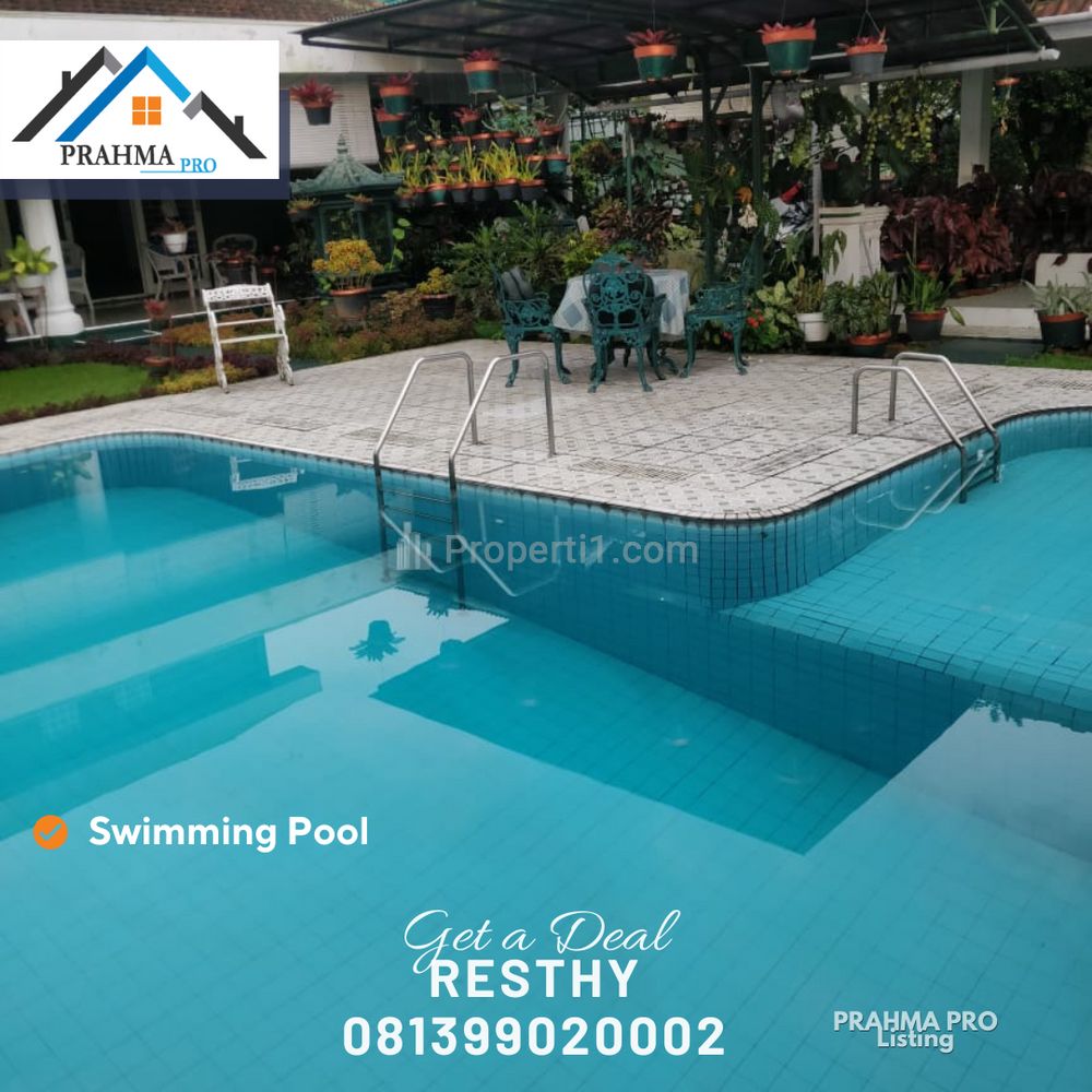 Dijual Rumah Villa Area Luas Ada Kolam Renang di Daerah Cimanglid Bogor