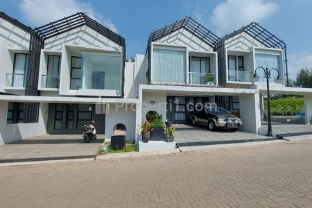 Tampak Depan Rumah Carport 2 Mobil 1