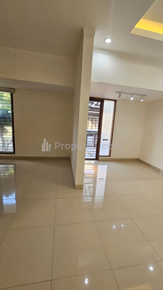 Jual Rumah Graha Raya Bintaro Tangerang - 2BR+1 Unfurnished