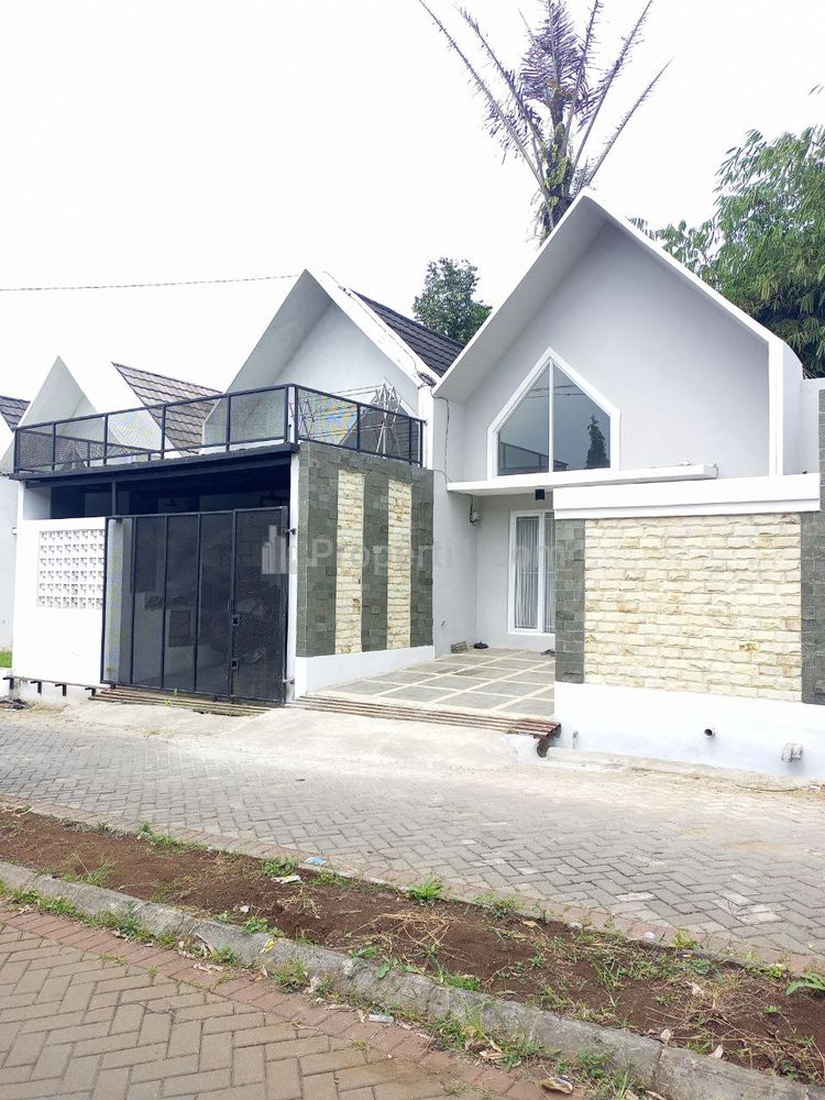 Dijual Rumah Cantik Murah dengan Konsep Modern Minimalis Namun Tetap Elegan di Padalarang, Bandung Barat