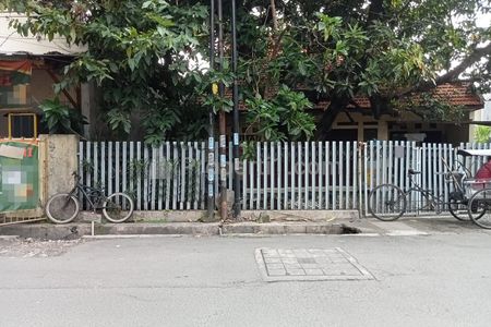 Jual Rumah Siap Huni di Kawasan Jagir Kota Surabaya Strategis