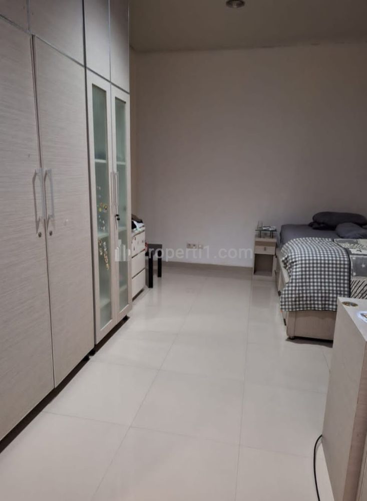 Dijual Rumah Sultan Ada Swimming Pool di BSD Delatinos, Tangerang Selatan
