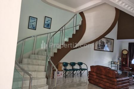 Jual Rumah di Taman Modern, Jl. Bougenville 7, Cakung, Jakarta Timur