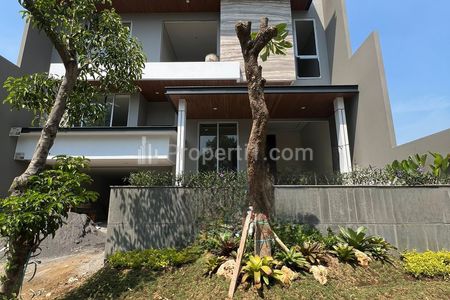 Dijual Rumah Baru Citraland Bukit Golf Surabaya - Somerset - Split Level Modern Desain - PREMIUM Quality - Dekat Palimanan Golf, Universitas Ciputra