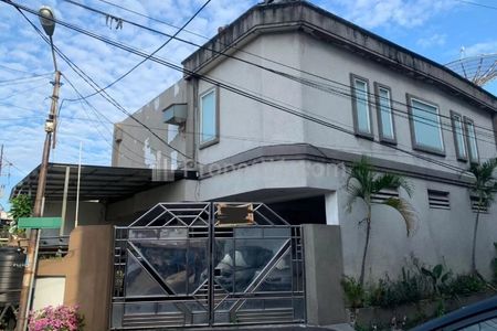 Jual Rumah Mewah SHM di Daerah Ketabang Kota Surabaya