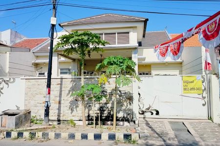 Rumah Dijual di Jalan Ikan Lumba-lumba Surabaya Utara, Minimalis