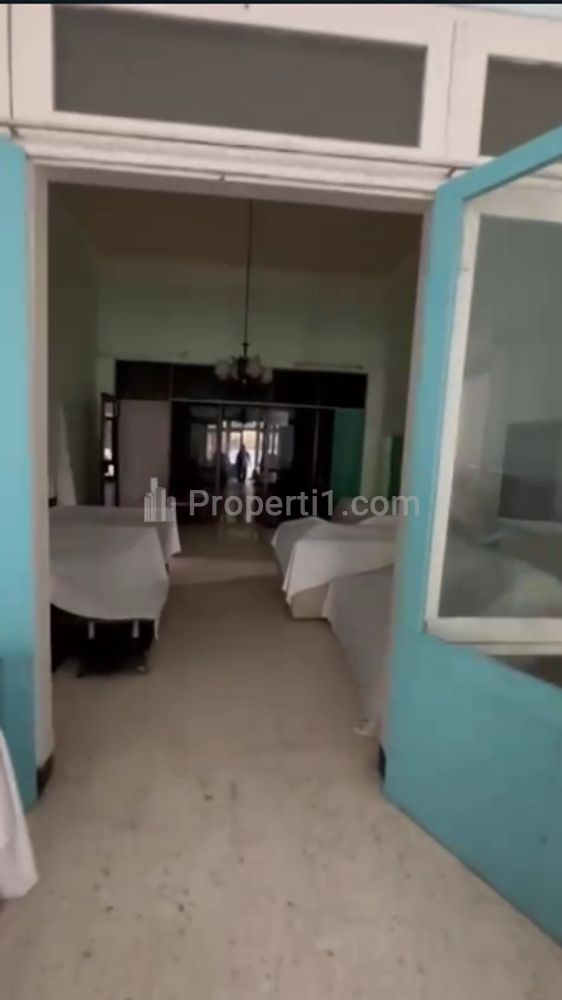 Ruang Usaha Disewakan Embong Kenongo Surabaya Pusat Strategis Cocok untuk Usaha